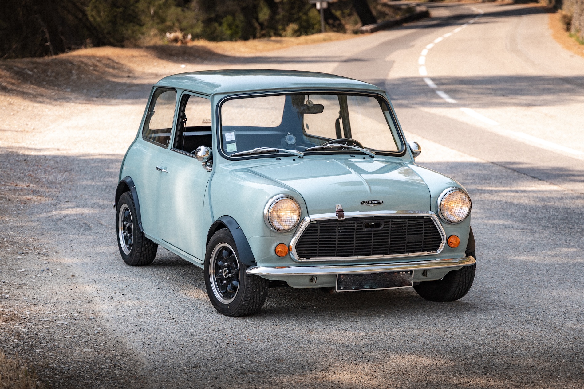 Austin Mini 1985 à louer sur la Côte d’Azur — Ride Classics