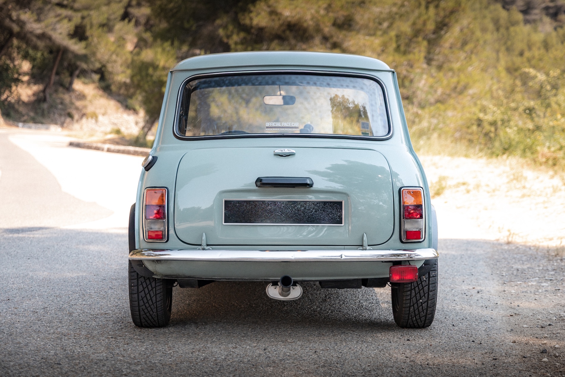 Austin Mini 1985 à louer sur la Côte d’Azur — Ride Classics (photo 2/8)
