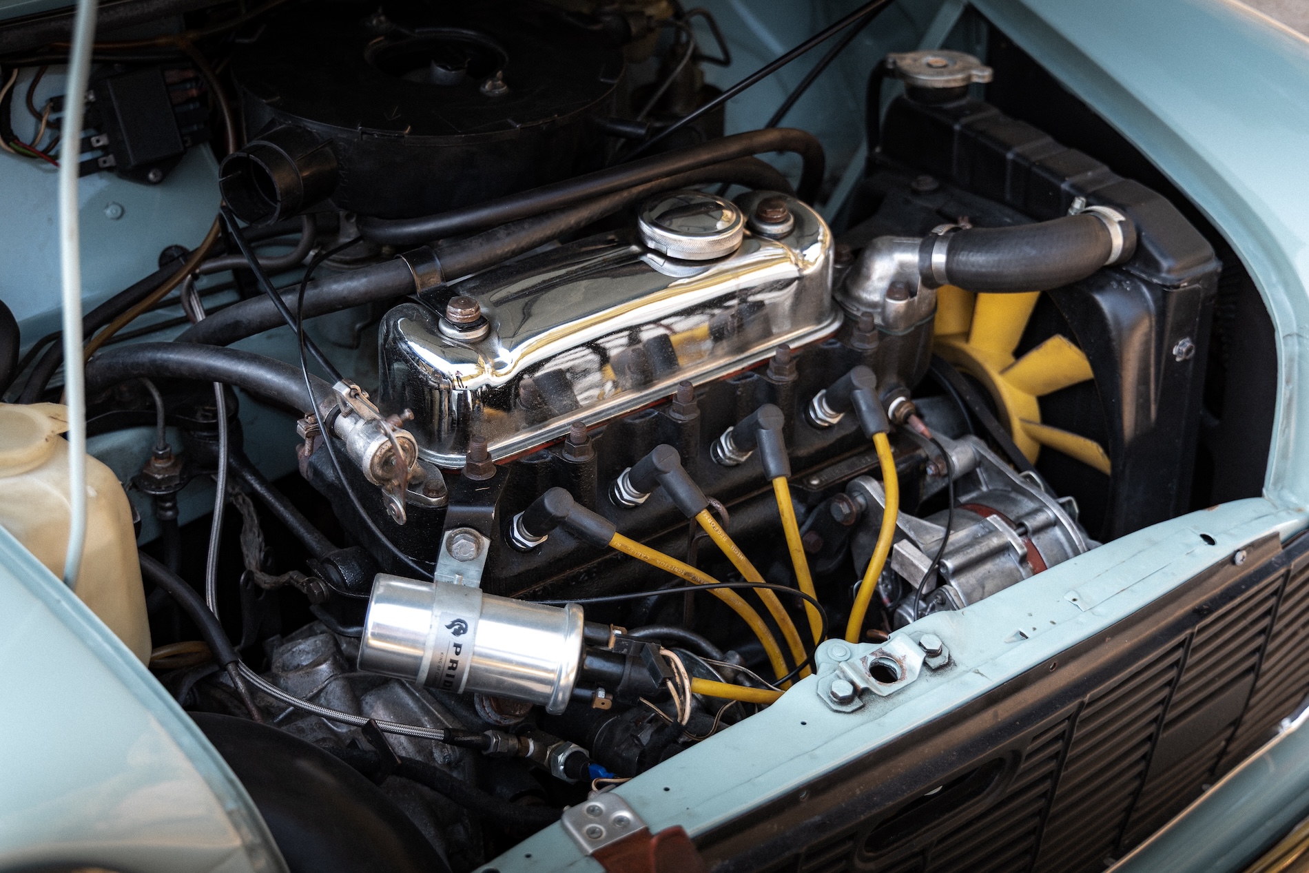 Austin Mini 1985 à louer sur la Côte d’Azur — Ride Classics (photo 4/8)