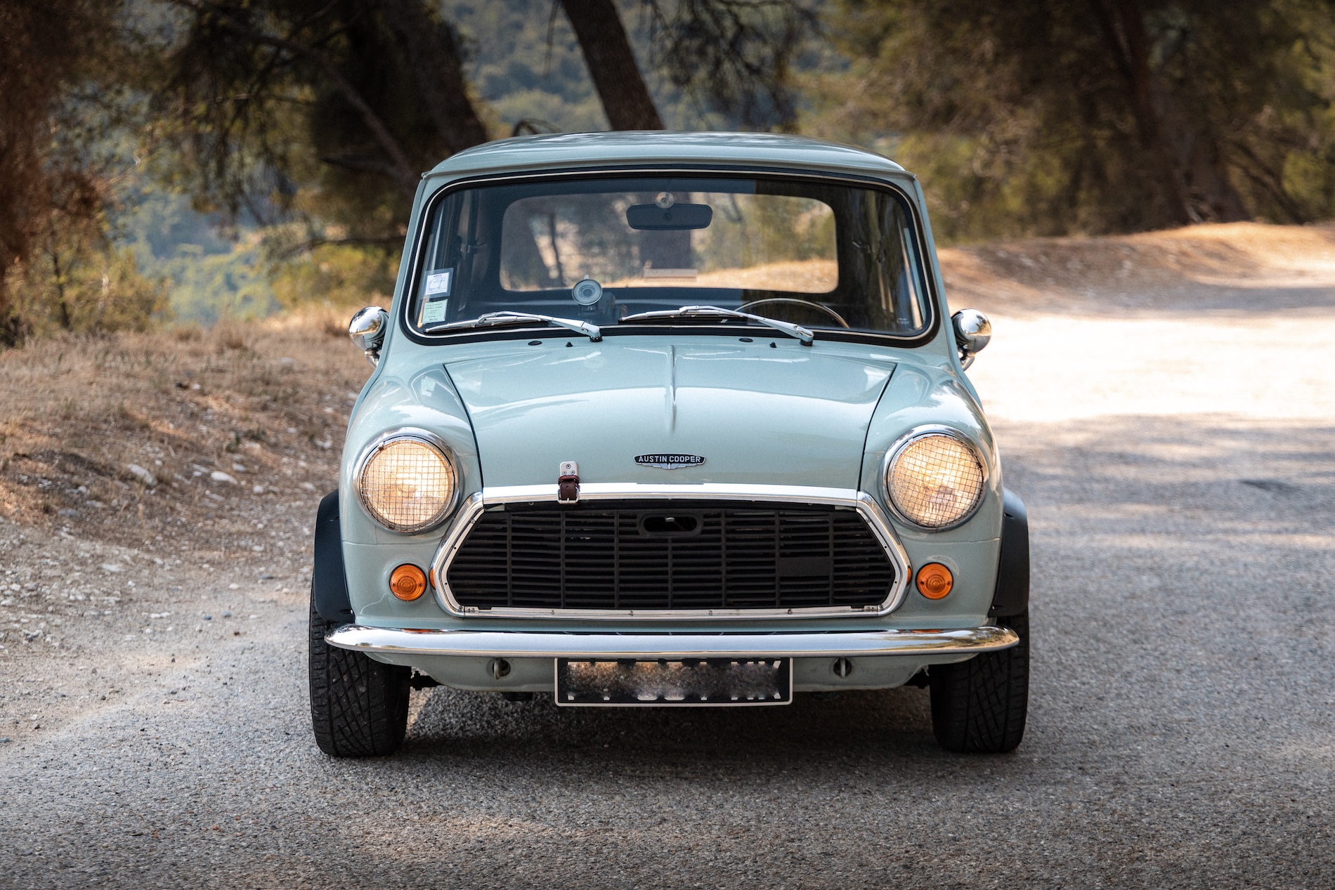 Austin Mini 1985 à louer sur la Côte d’Azur (photo 7/8) — Ride Classics