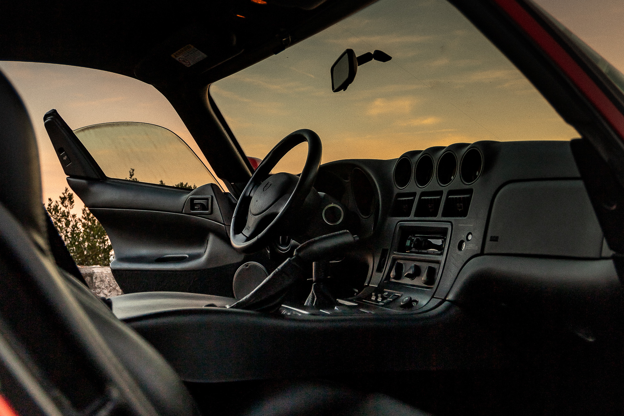 Dodge Viper GTS 1999 for rent on the French Riviera — Ride Classics (photo 2/5)