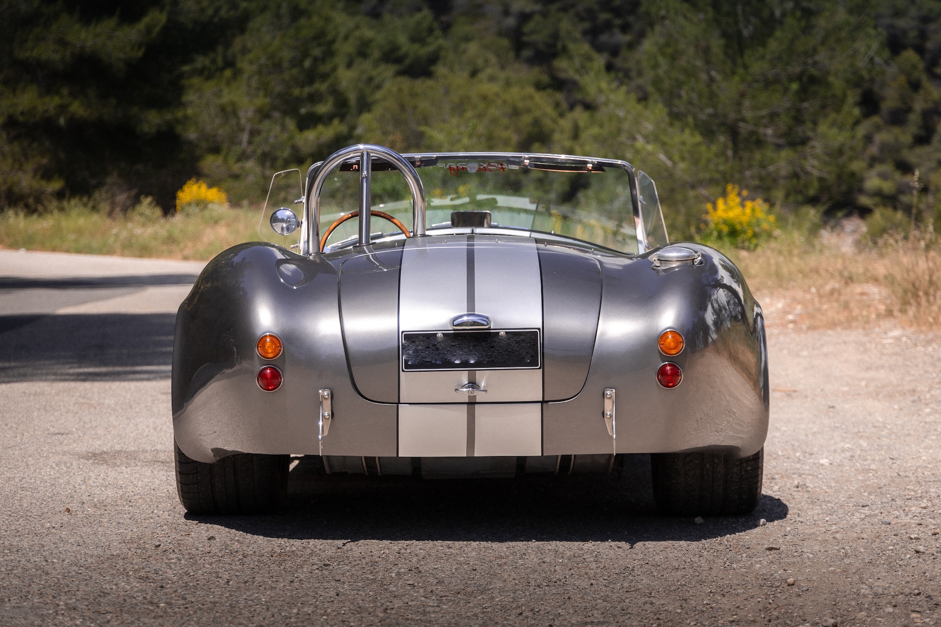 Shelby Cobra 427 1965 à louer sur la Côte d’Azur (photo 7/7) — Ride Classics